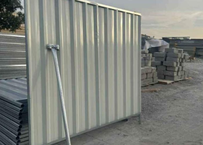 Wall fance with Clamps Wall fance with Clamps